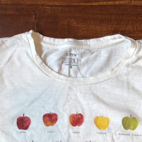 SOLD J Crew Collector Apple Tee - Picture 2 of 6